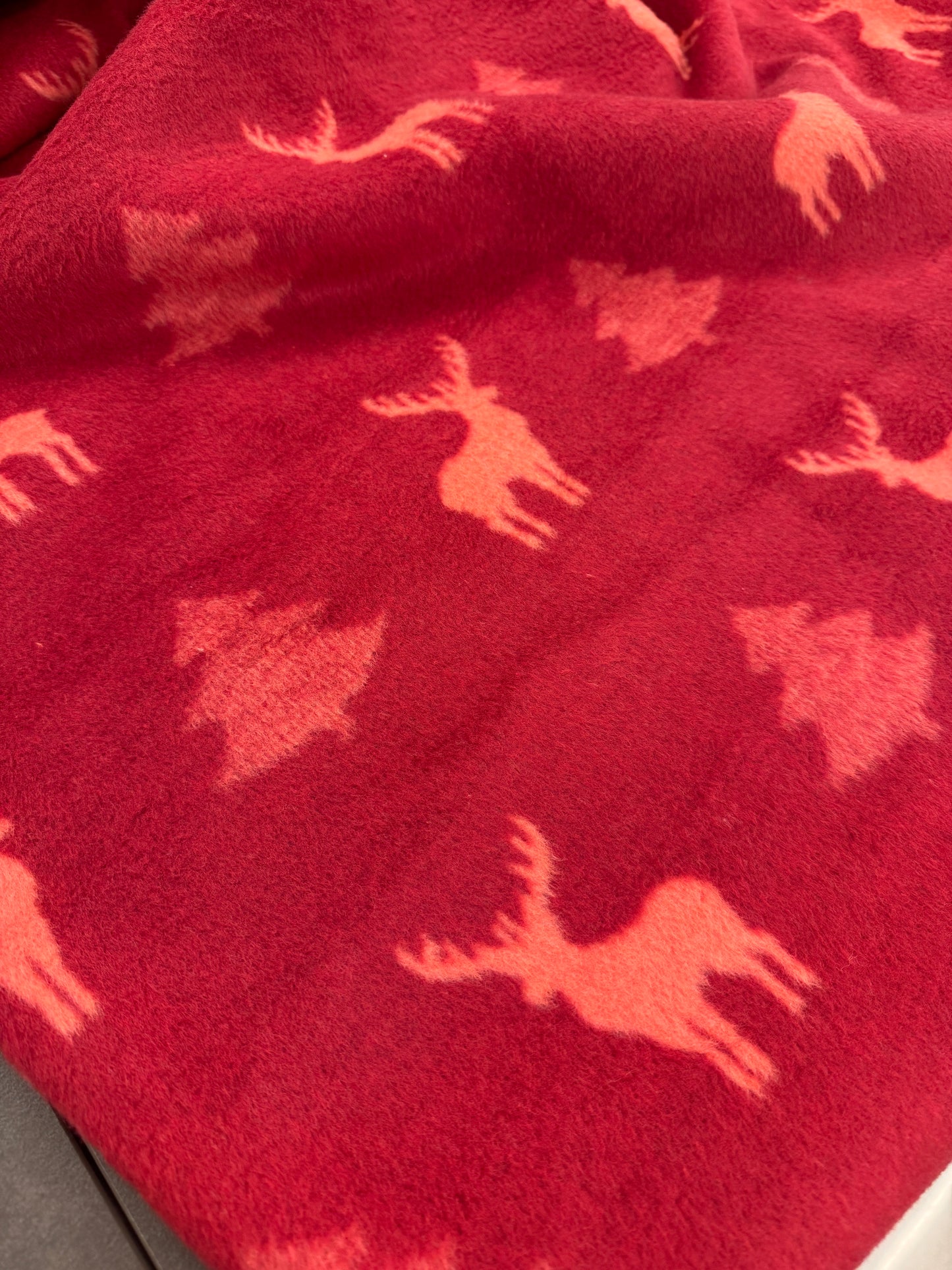 Coperta Alberi Cervi