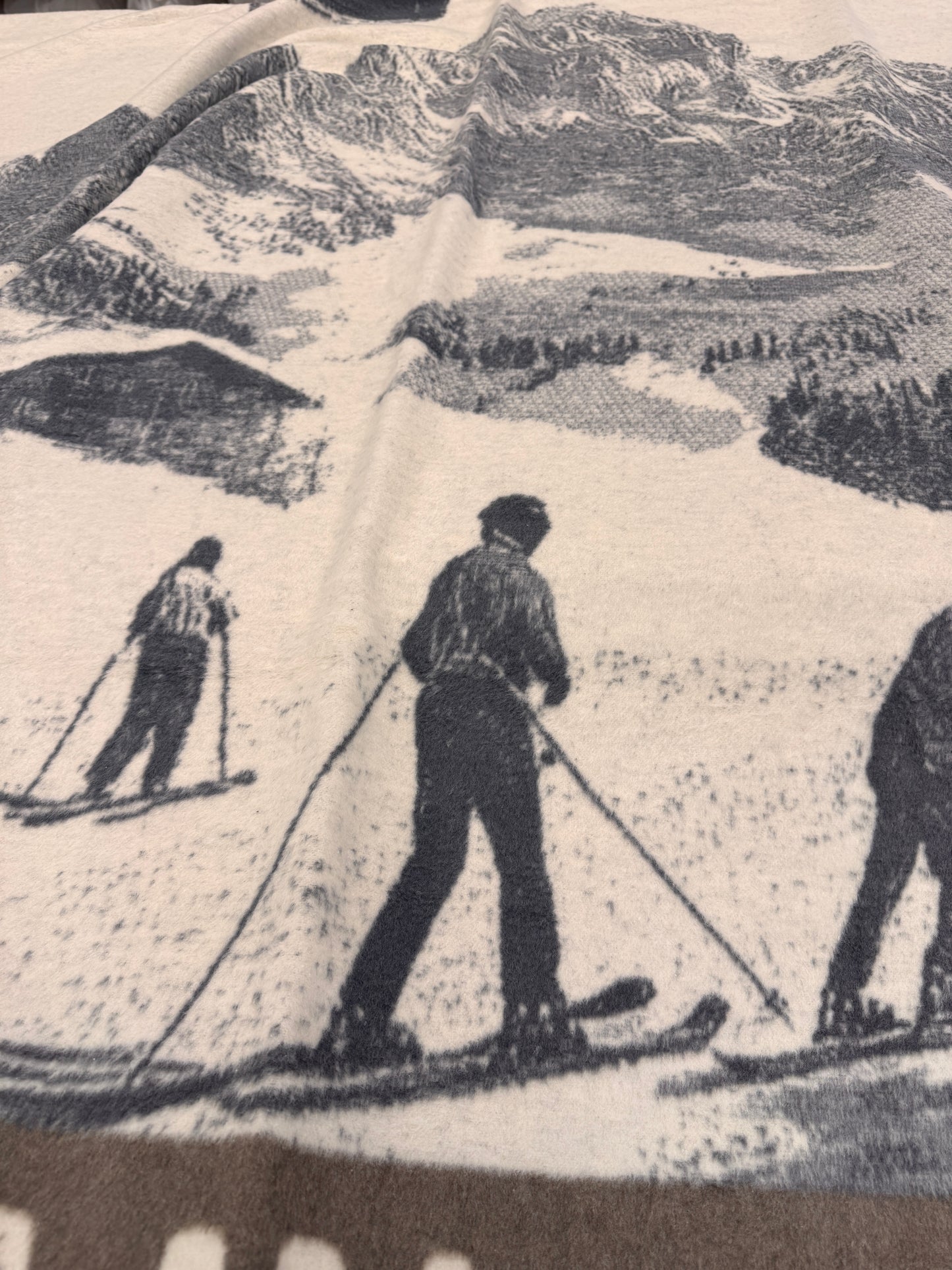 Coperta Mountain Expedition