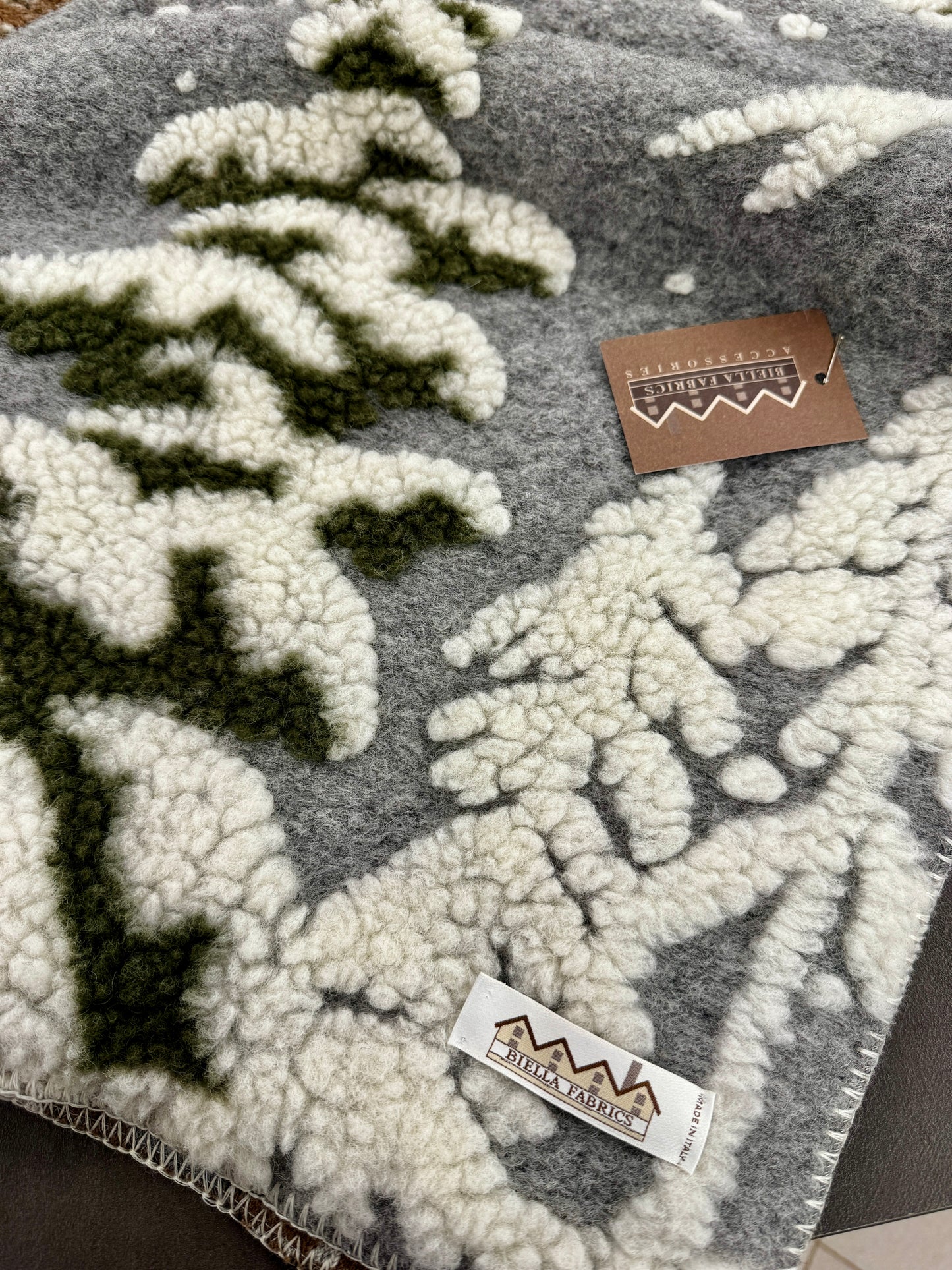 Coperta Foresta