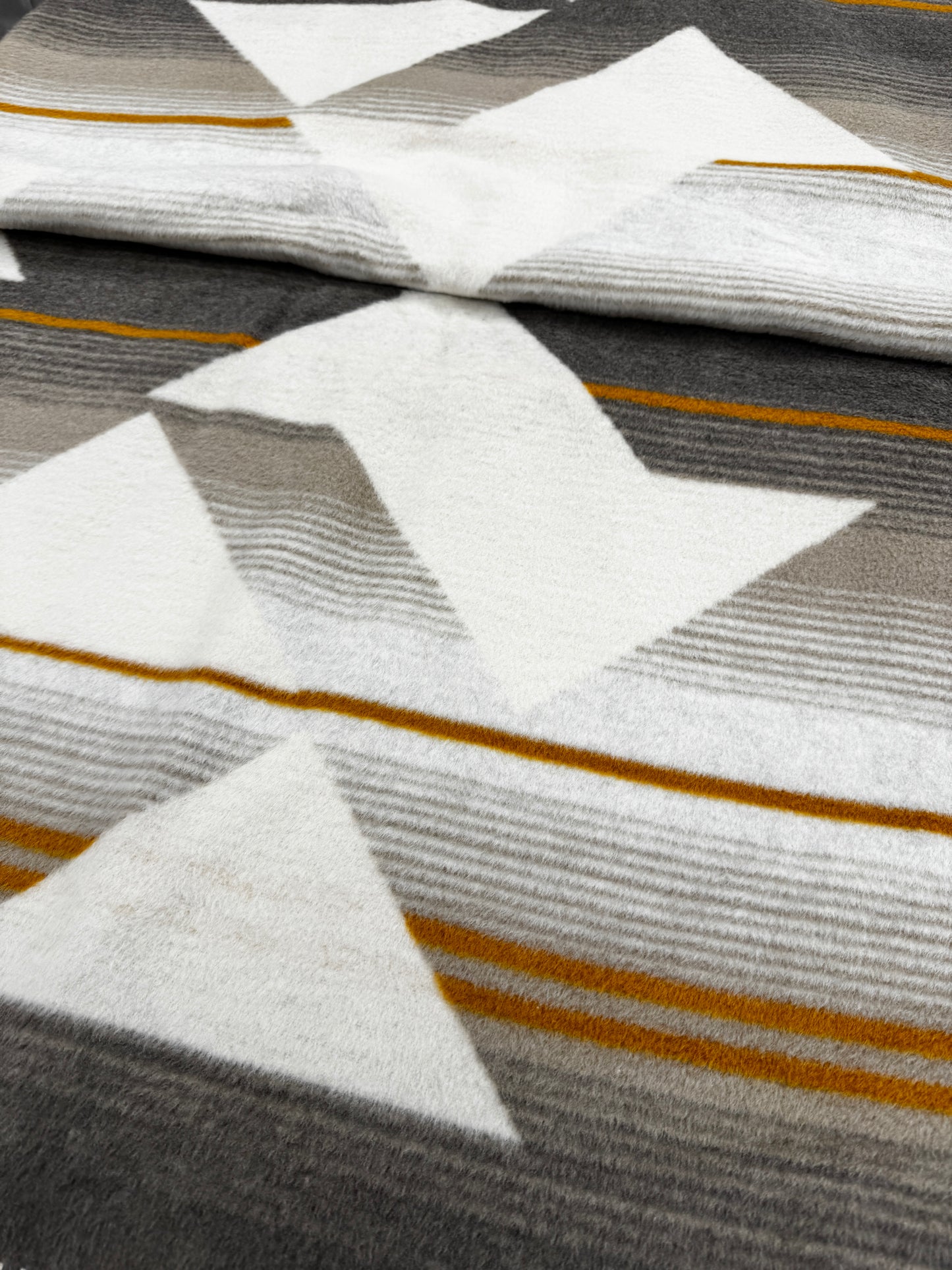 Coperta Triangoli