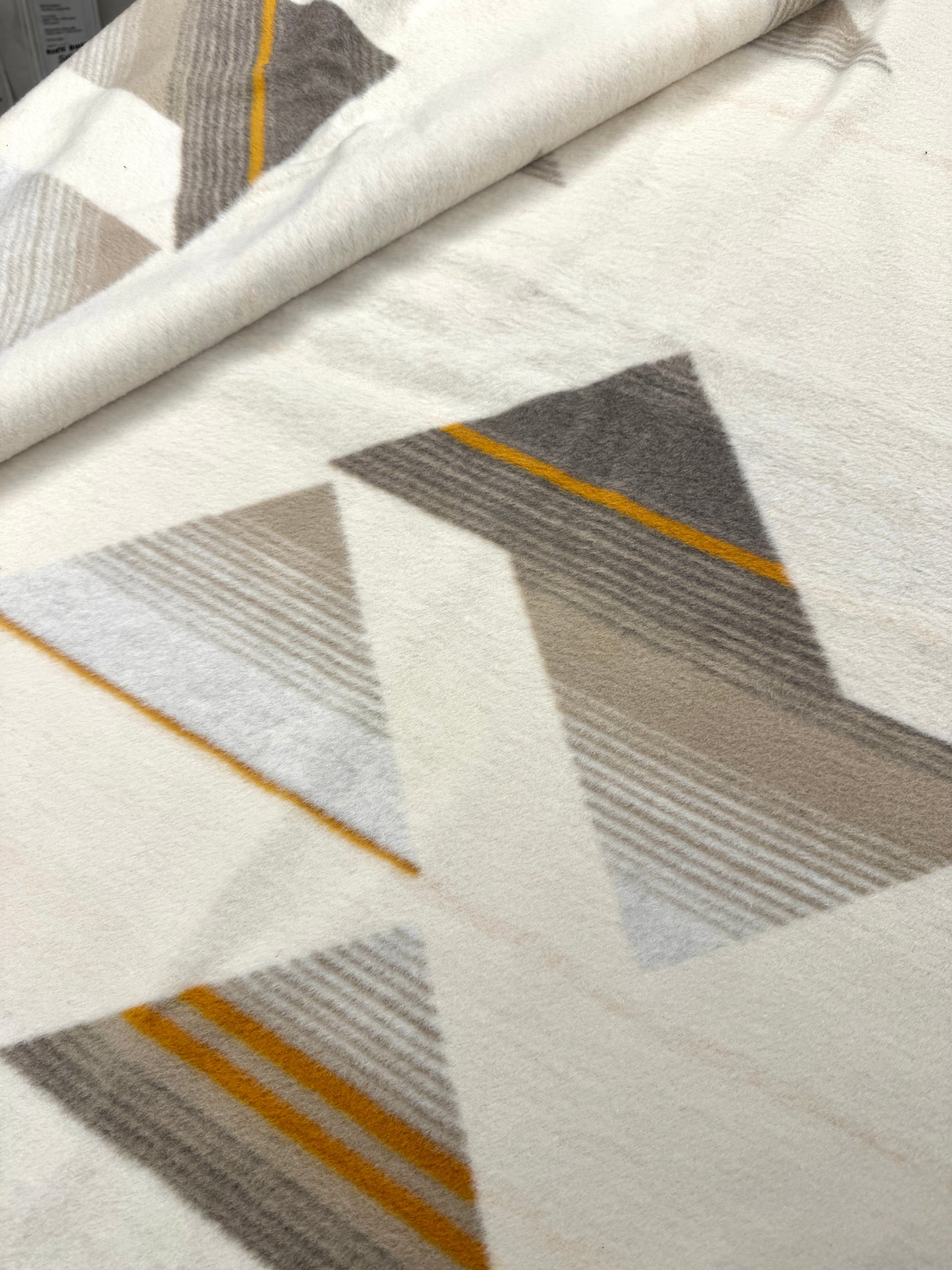 Coperta Triangoli