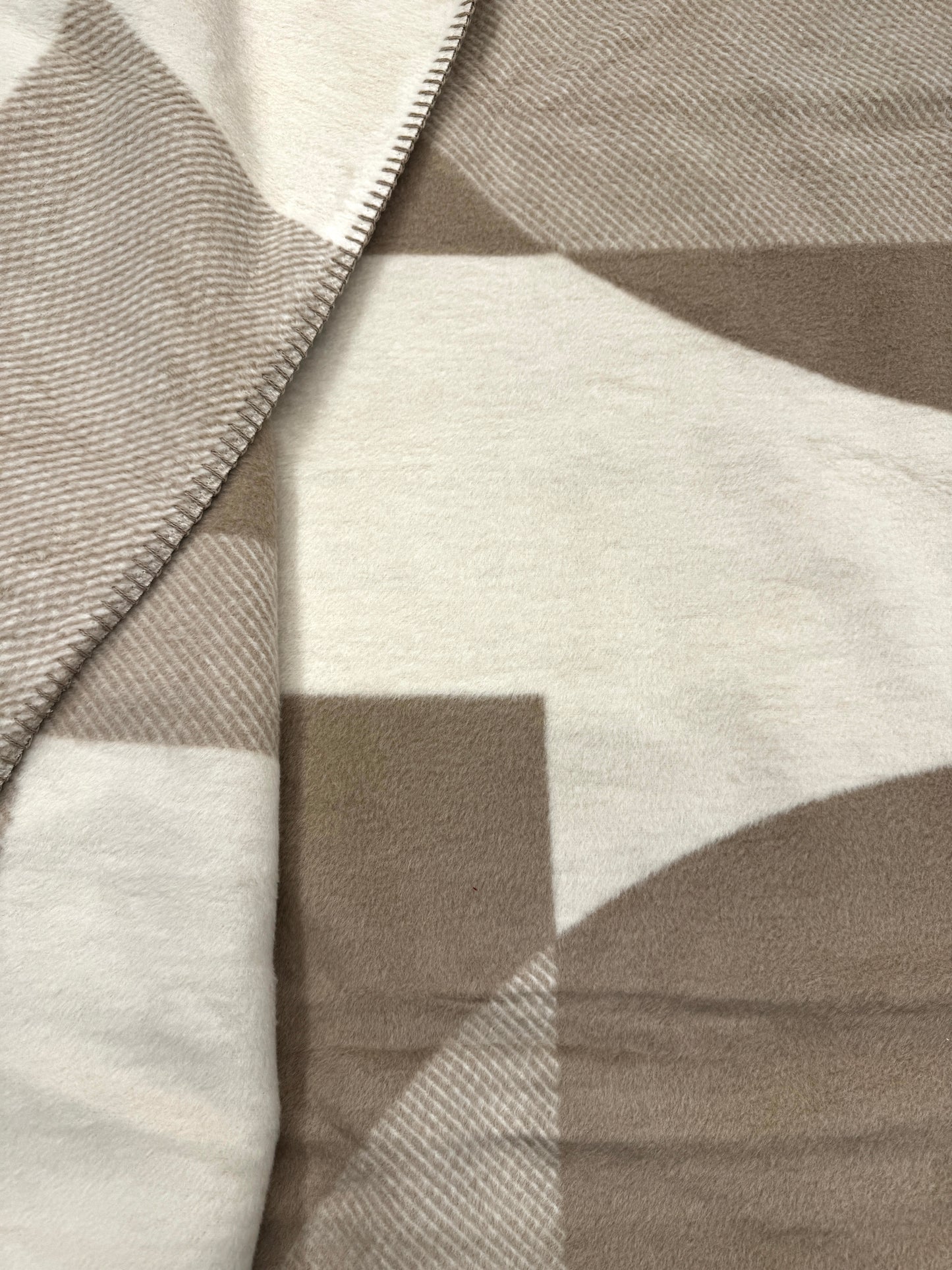 Coperta Geometrica